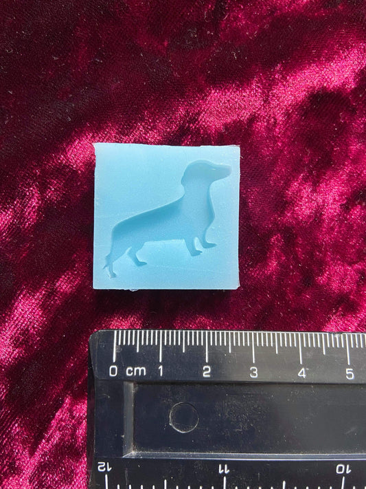 Sausage Dog Dachshund Silicone Mould Earring Mold Cartoon Shiny Flexible Resin Soap Polymer Clay